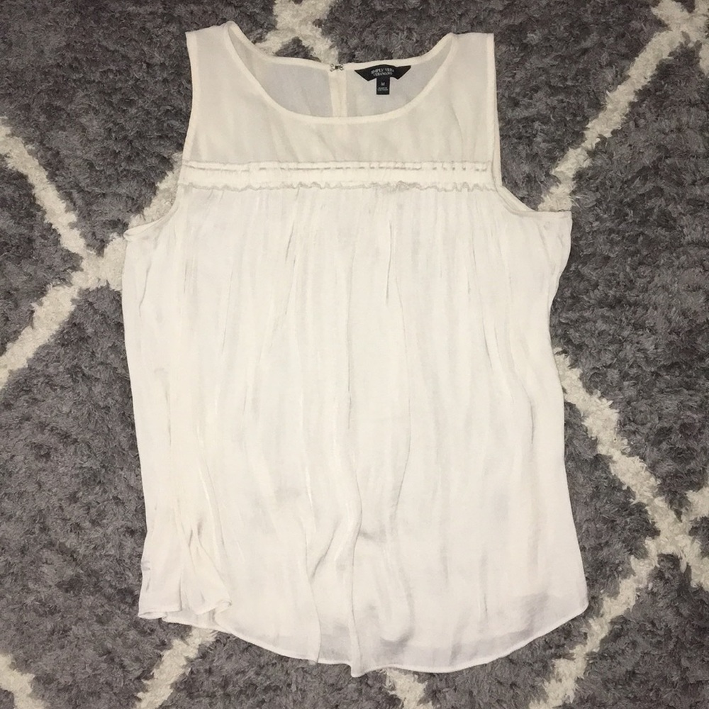 Vera Wang Off-White Tank - Medium